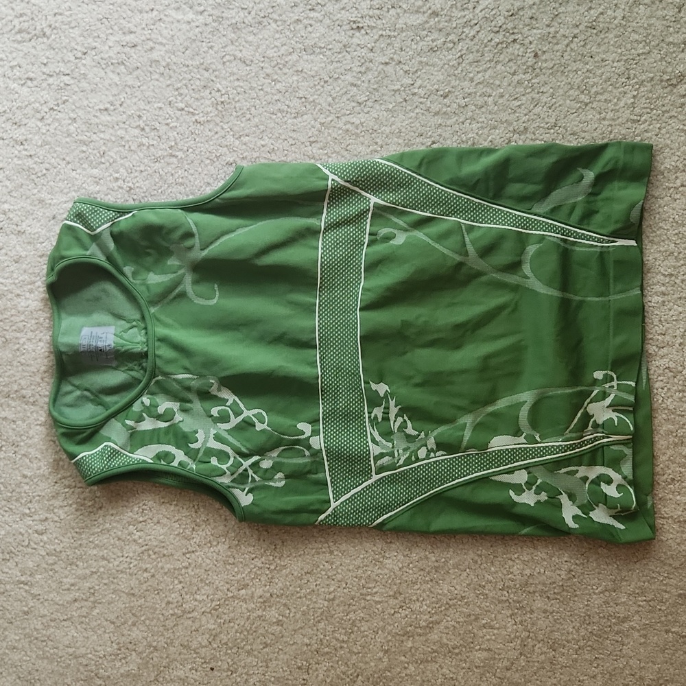 Athleta Activewear top, green size Large